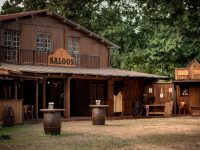 LE RANCH AMADEUS (DPT. 40)